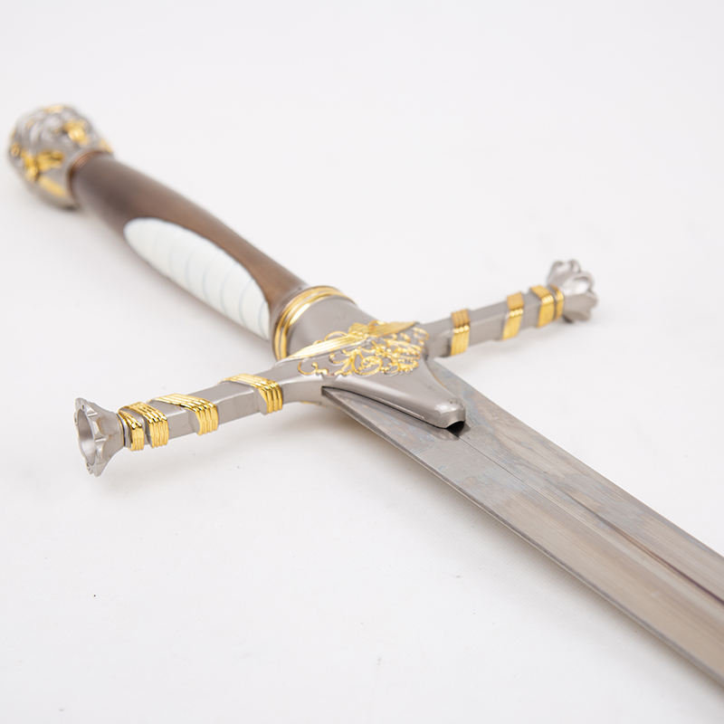 Oathkeeper — Sword of Brienne of Tarth | House Lannister & House Stark Sword - Image 3
