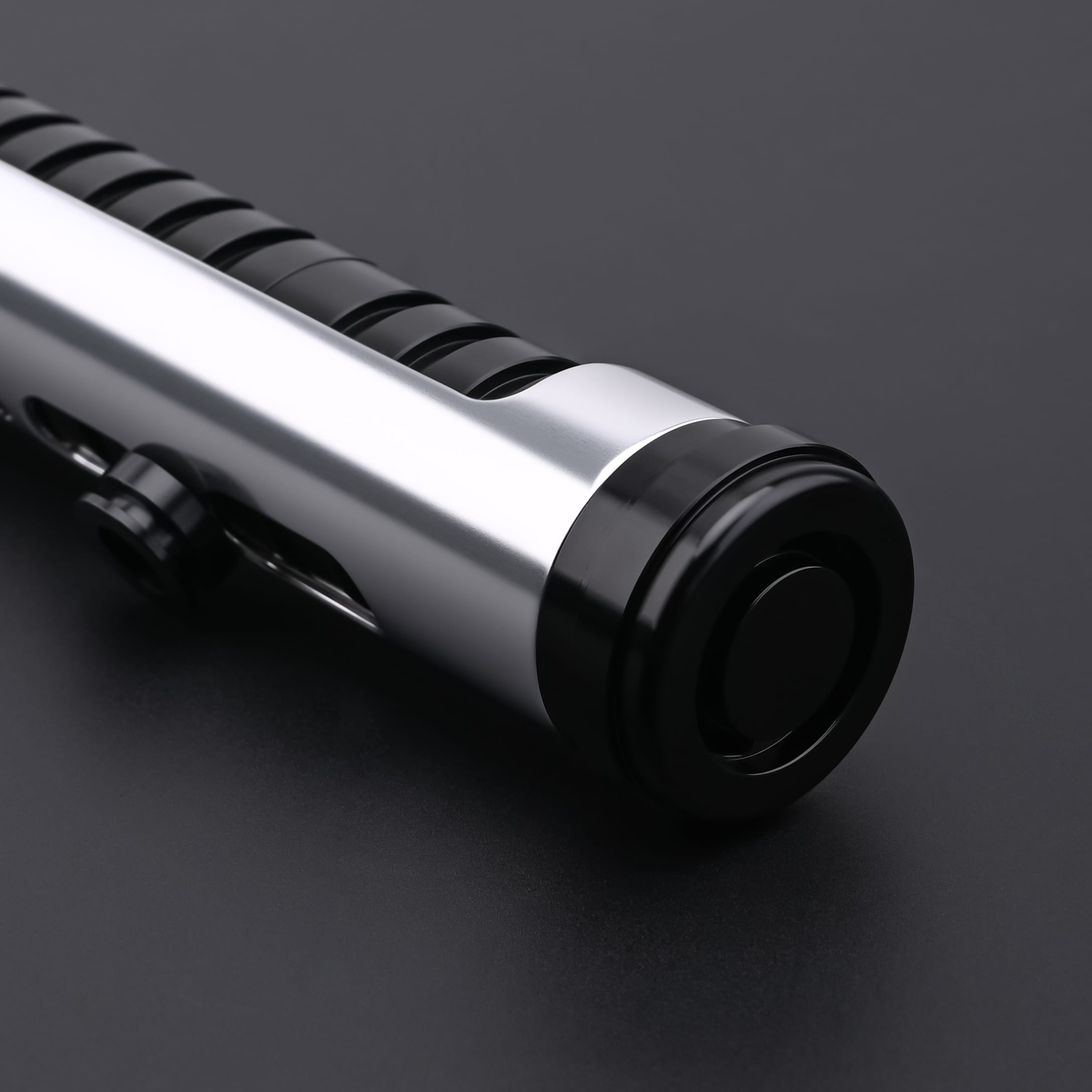 Qui-Gon Jinn Lightsaber | Neopixel Lightsaber - Image 4