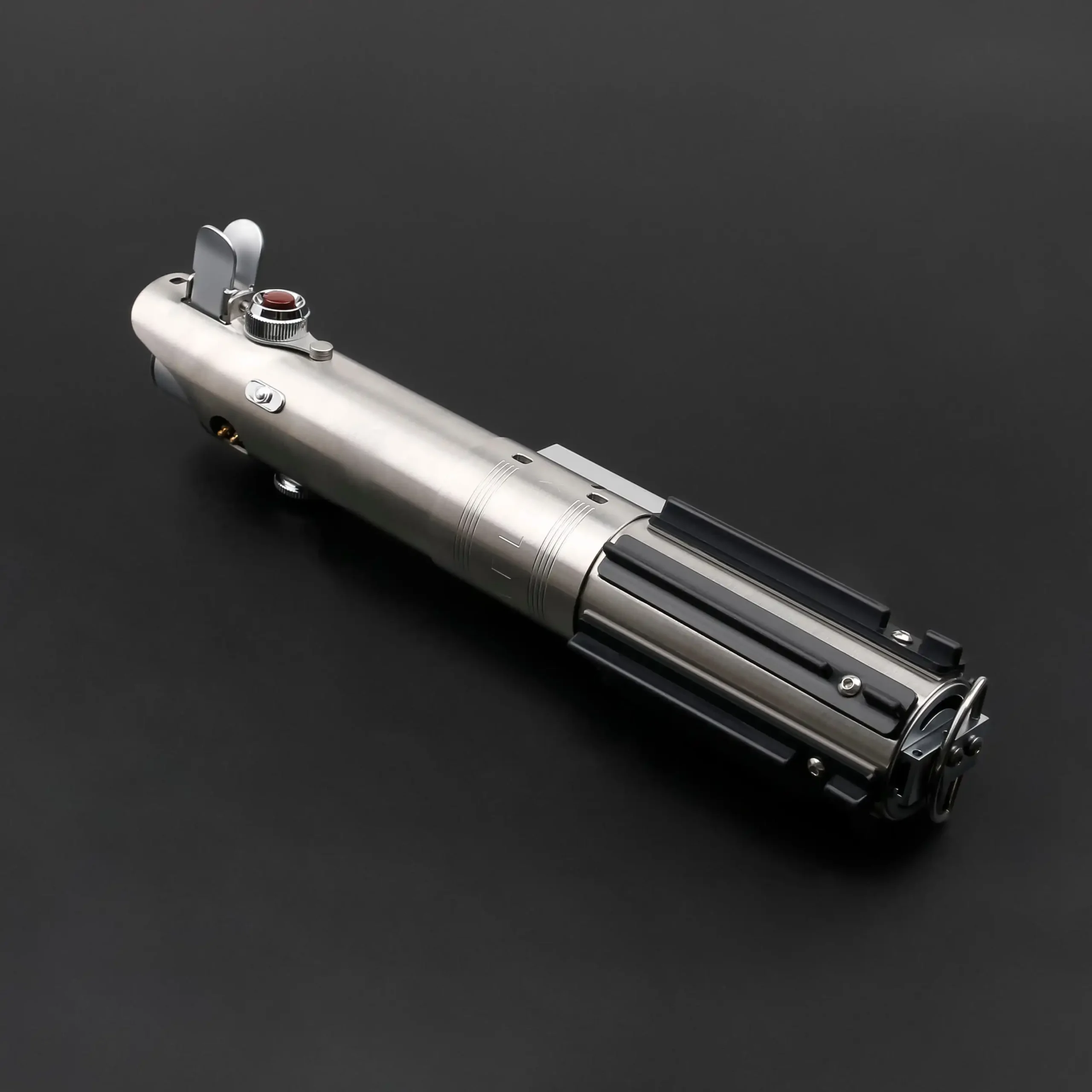Anakin Skywalker Lightsaber - Graflex EP7 5 Anakin Skywalker Lightsaber - Graflex EP7 - Image 5