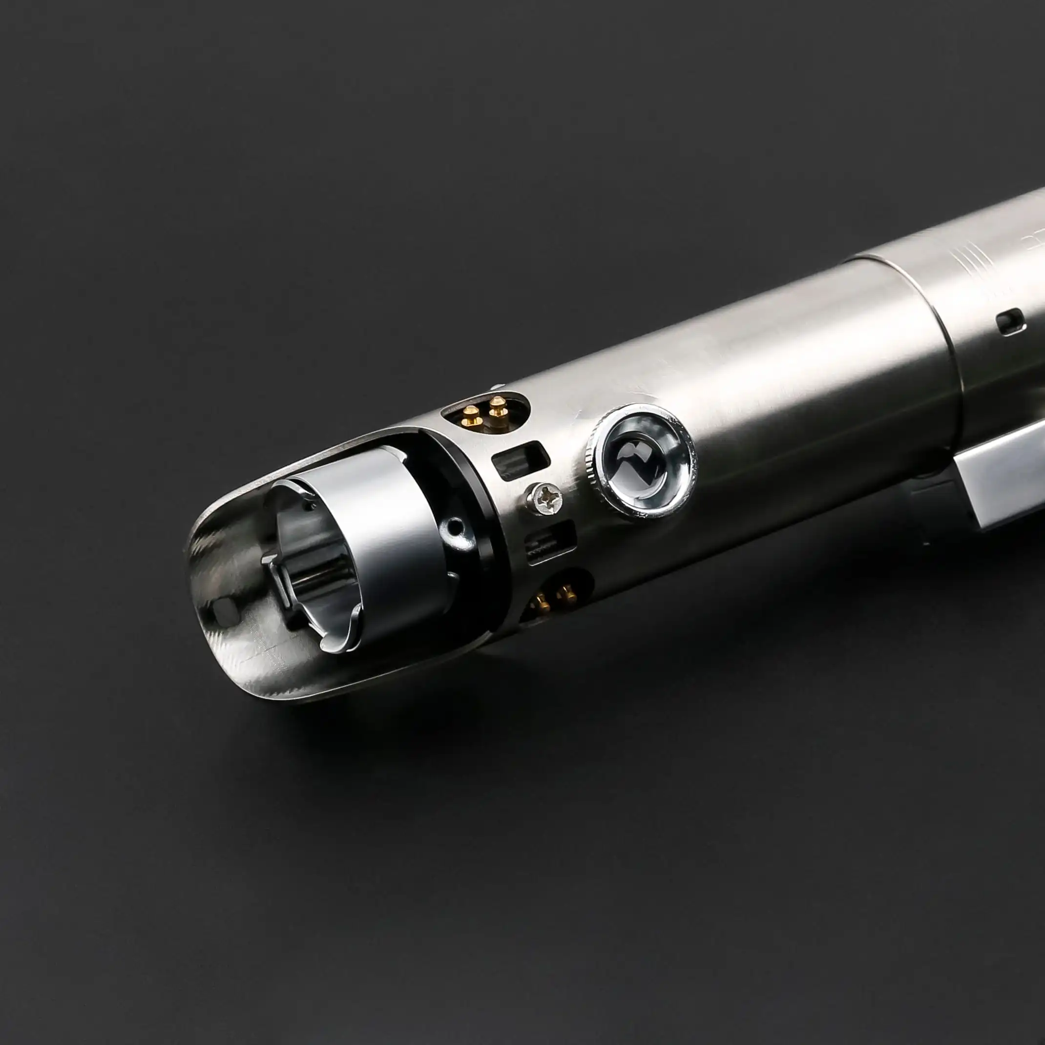 Anakin Skywalker Lightsaber - Graflex EP7 6 Anakin Skywalker Lightsaber - Graflex EP7 - Image 6