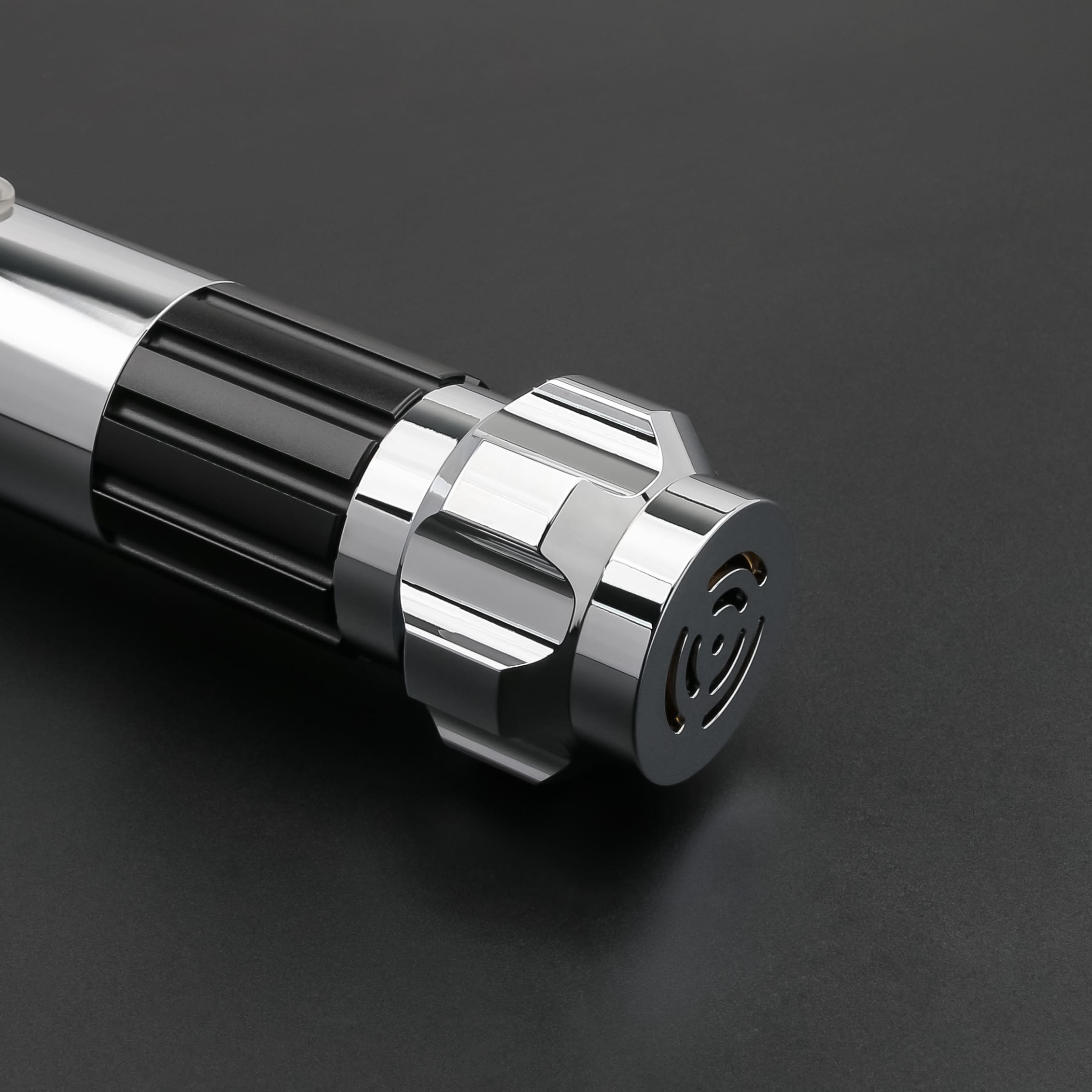 Obi-Wan Kenobi Custom Lightsaber 3 Obi-Wan Kenobi Custom Lightsaber - Image 3