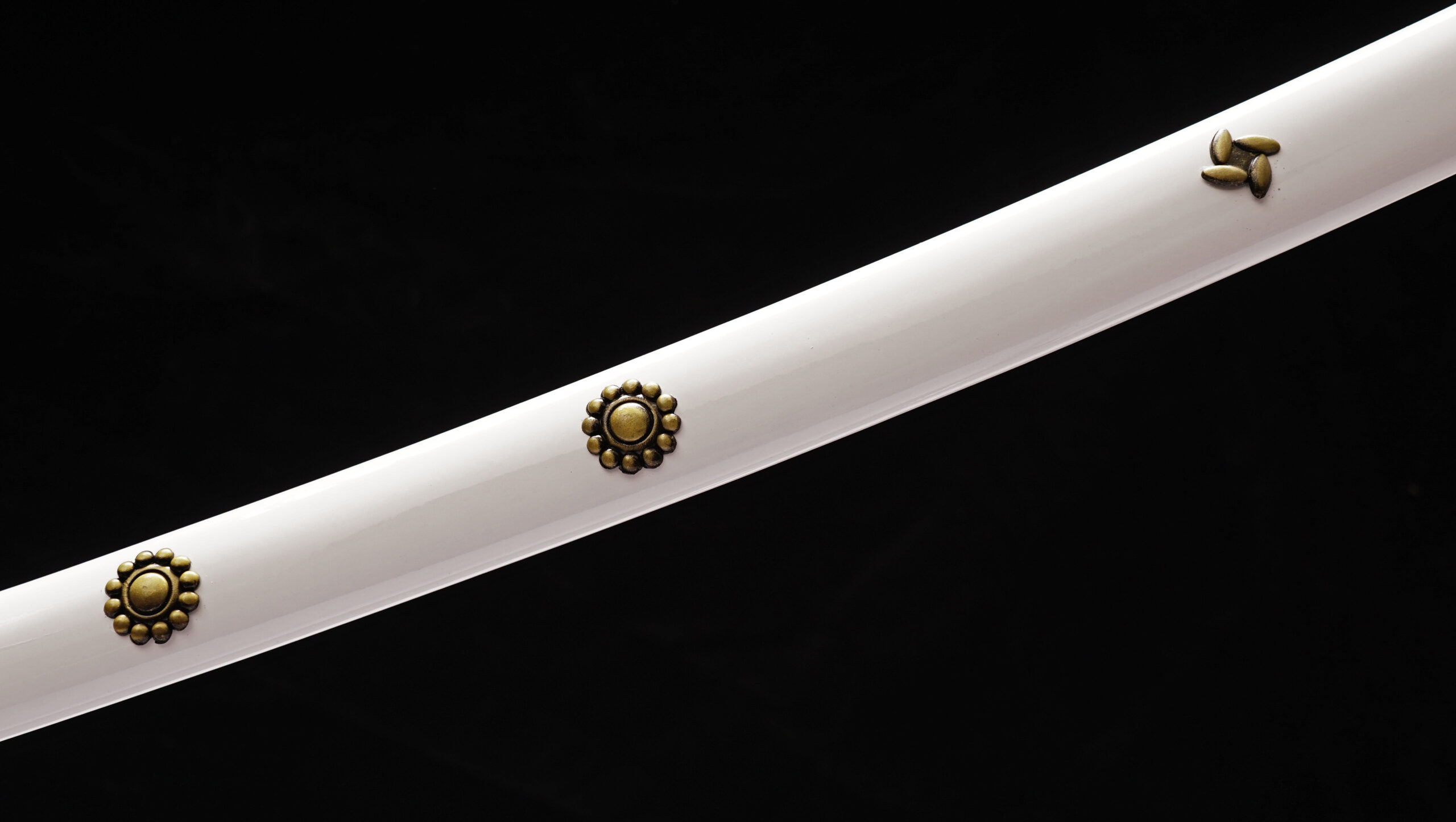 Premium Ame no Habakiri Replica | One Piece Katana 3 Premium Ame no Habakiri Replica | One Piece Katana - Image 3