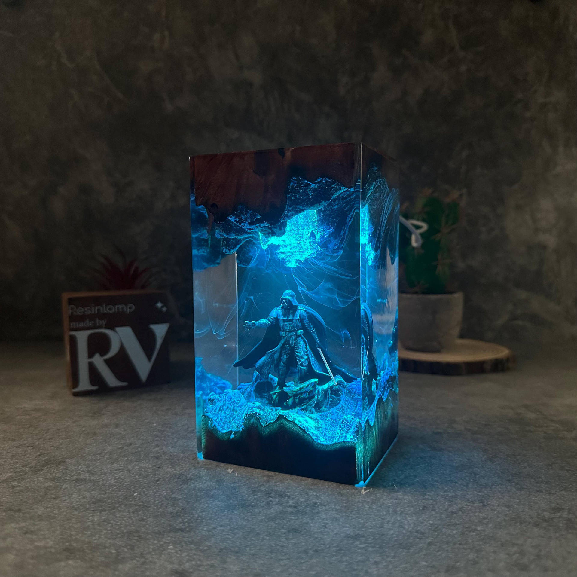Handmade Resin Darth Vader Lamp | Custom Epoxy Diorama Light 4 Handmade Resin Darth Vader Lamp | Custom Epoxy Diorama Light - Image 4